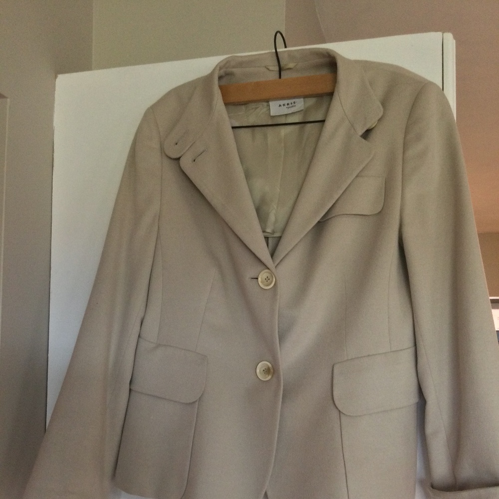 AKRIS Punto  Beige Jacket US12/F44